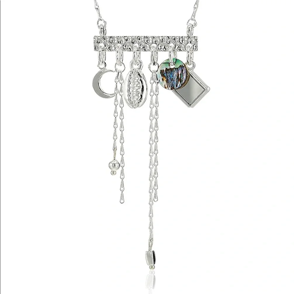 Alex and Ani 22